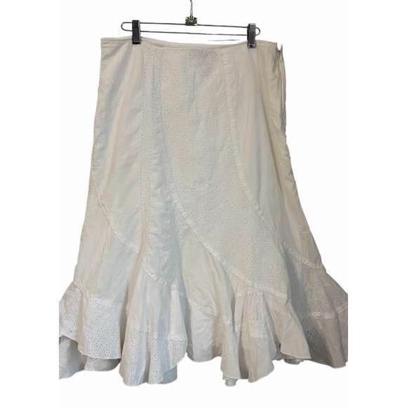 White Eyelet Asymmetrical Midi Skirt Bias Cut Cottagecore Ruffle Hem Coastal L - Picture 3 of 9